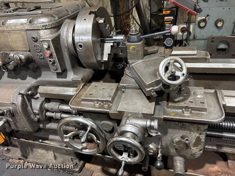 image for item ES8739 Axelson metal lathe