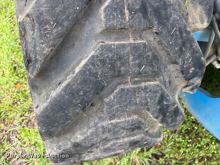 image for item ES8741 2010 Genie S-125 boom lift