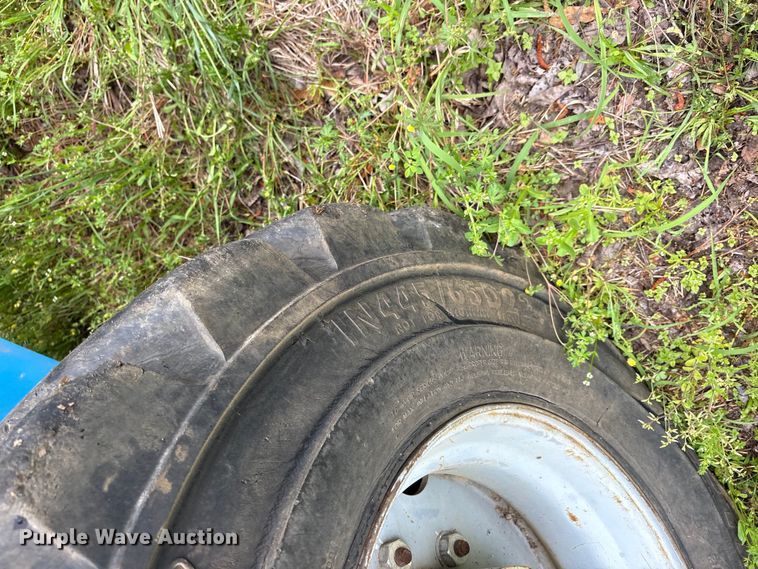 image for item ES8741 2010 Genie S-125 boom lift