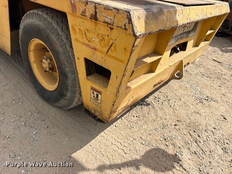 image for item ES8743 Broderson IC801A crane