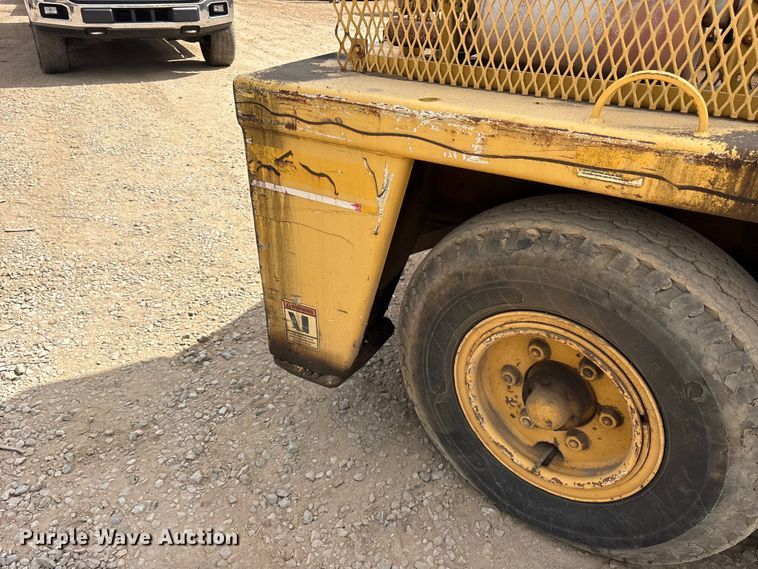 image for item ES8743 Broderson IC801A crane
