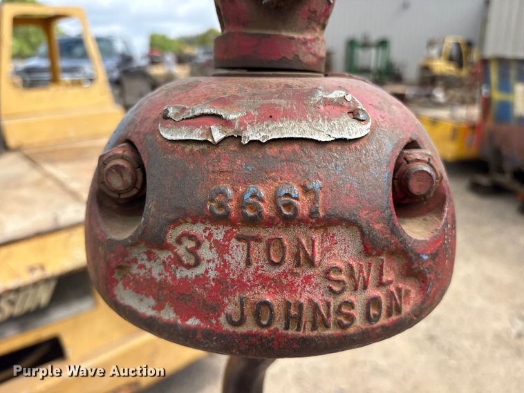 image for item ES8743 Broderson IC801A crane