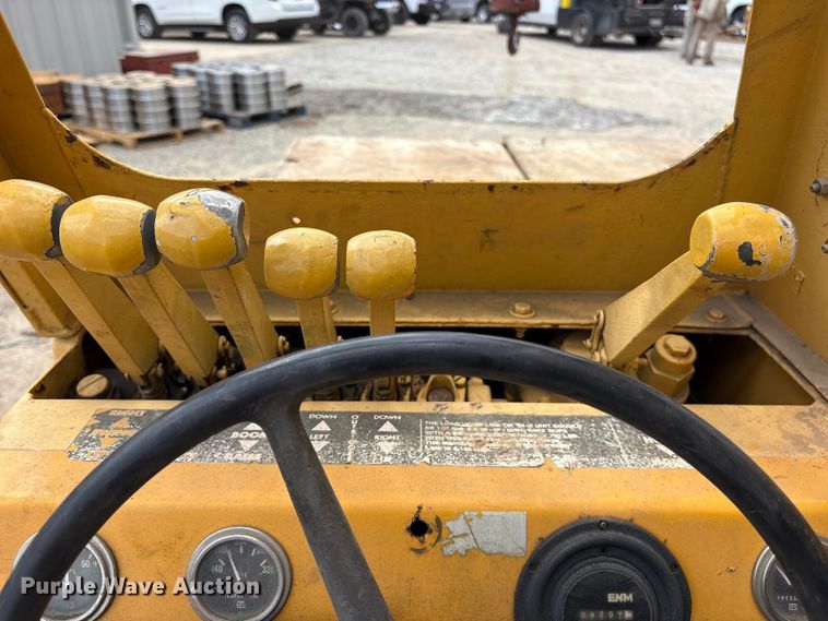 image for item ES8743 Broderson IC801A crane