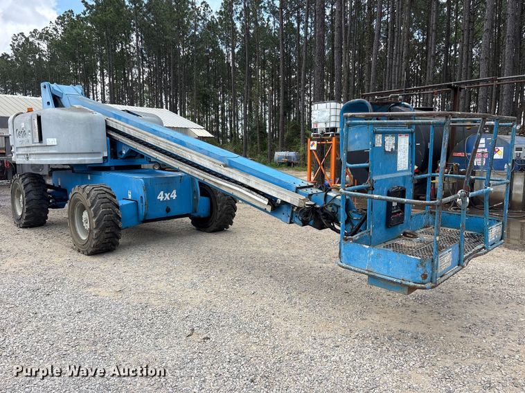 image for item ES8744 2000 Genie S-60 boom lift