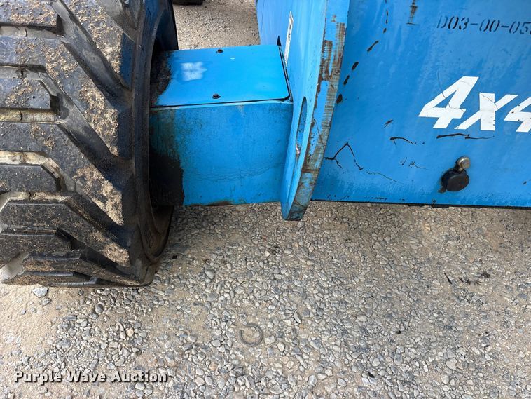 image for item ES8744 2000 Genie S-60 boom lift