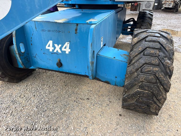 image for item ES8744 2000 Genie S-60 boom lift