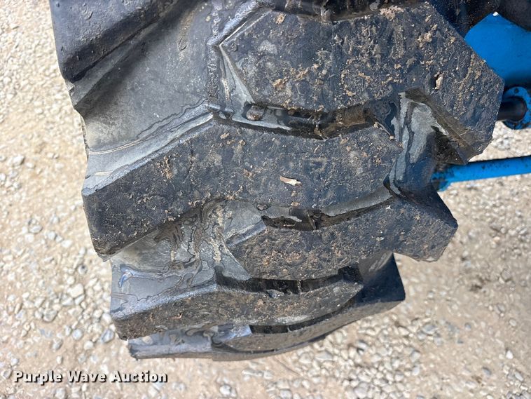 image for item ES8744 2000 Genie S-60 boom lift