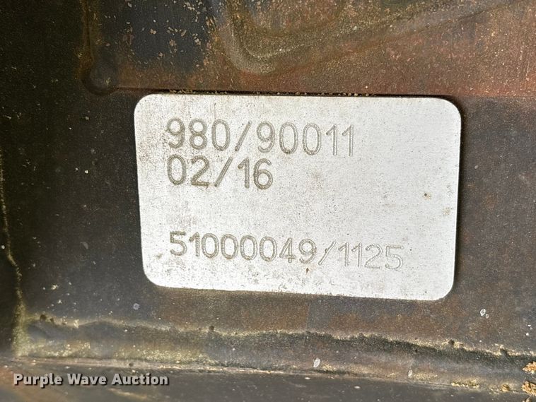 image for item ES8746 2016 JCB 980/90011 excavator bucket