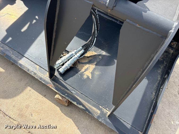 image for item ES8768 JCT skid steer grapple bucket