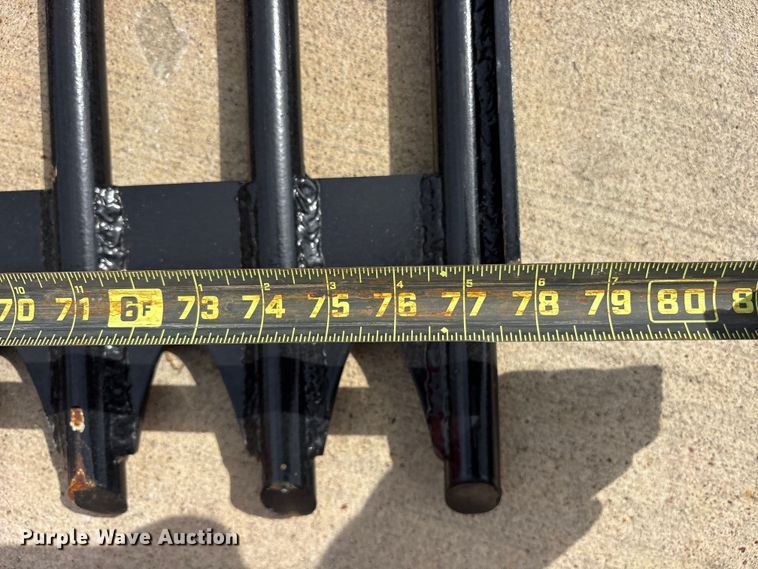 image for item ES8773 2025 Skyway skid steer rock bucket