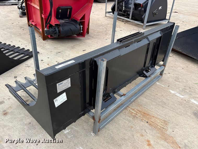 image for item ES8774 2025 Skyway skid steer rock bucket