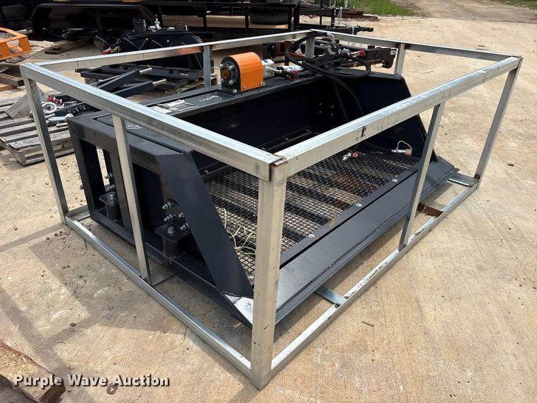 image for item ES8787 2025 Wolverine SB-12-72W skid steer vibratory screen bucket