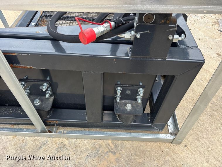 image for item ES8787 2025 Wolverine SB-12-72W skid steer vibratory screen bucket