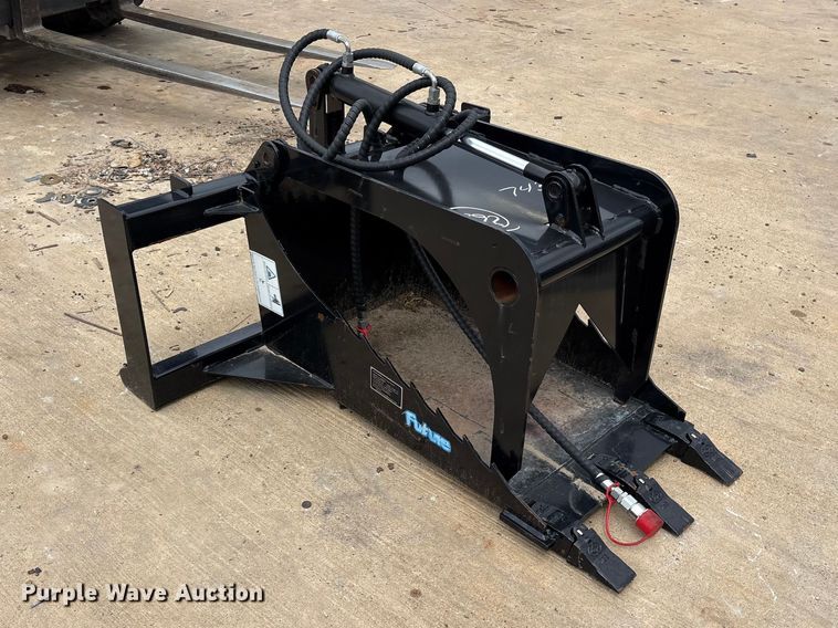 image for item ES8789 2025 Future FT-SGB20 skid steer log grapple bucket