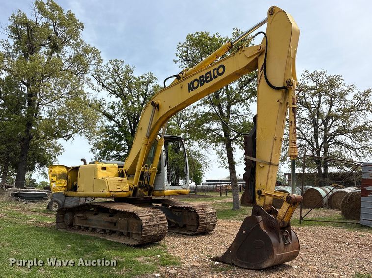 image for item ES8874 2003 Kobelco SK160LC excavator