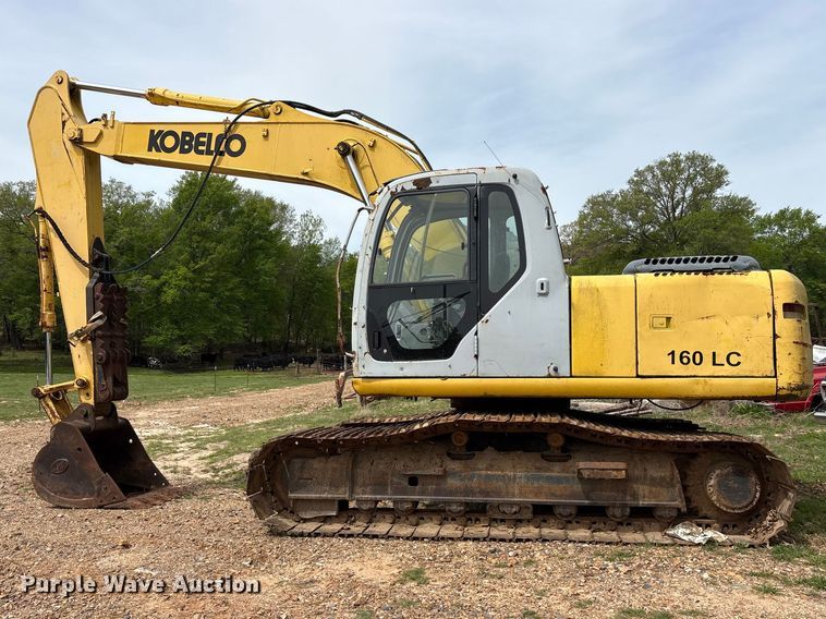 image for item ES8874 2003 Kobelco SK160LC excavator