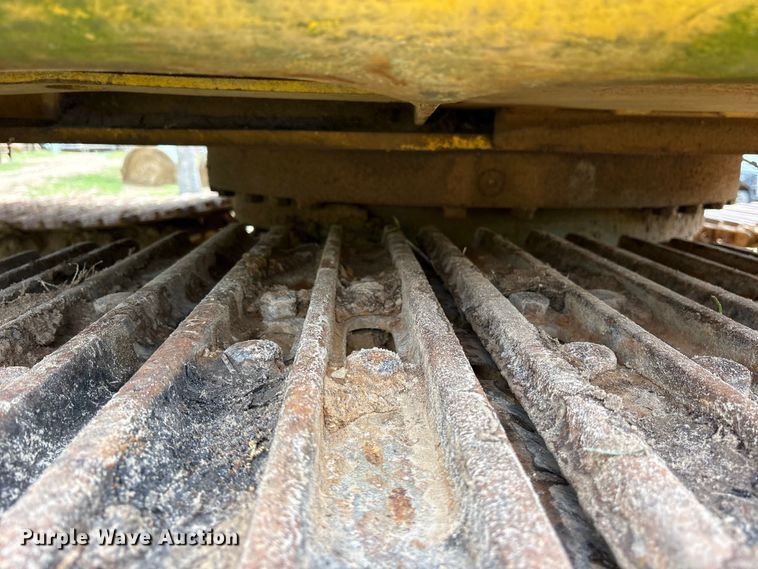 image for item ES8874 2003 Kobelco SK160LC excavator