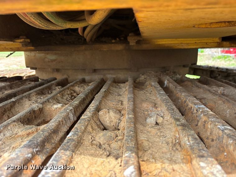 image for item ES8874 2003 Kobelco SK160LC excavator