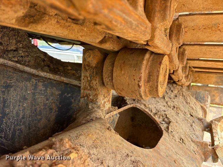 image for item ES8874 2003 Kobelco SK160LC excavator