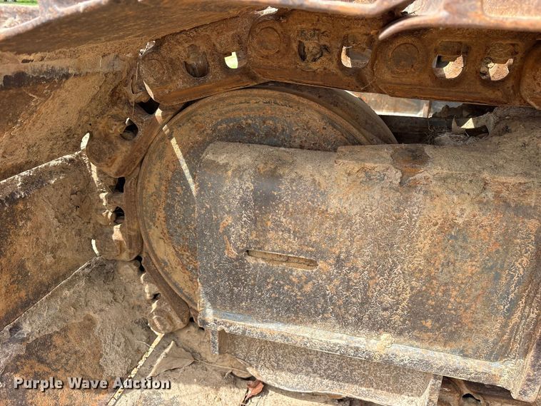 image for item ES8874 2003 Kobelco SK160LC excavator