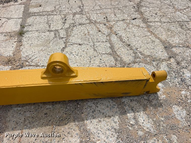 image for item ES8876 Caterpillar dozer blade