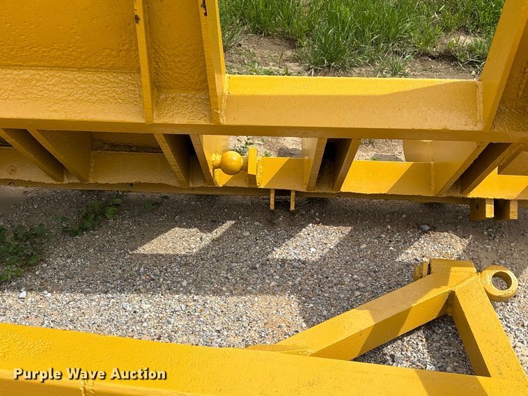 image for item ES8877 Caterpillar root rake