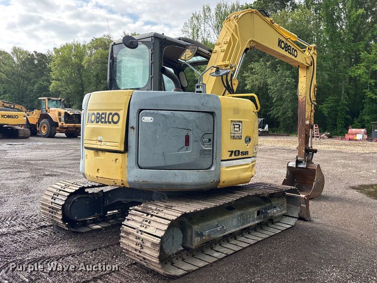 image for item ES8892 2013 Kobelco SK70SR-2 mini excavator
