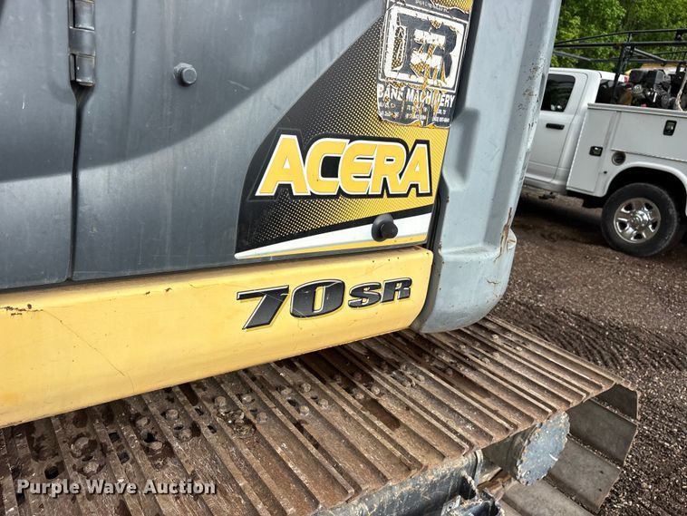 image for item ES8892 2013 Kobelco SK70SR-2 mini excavator
