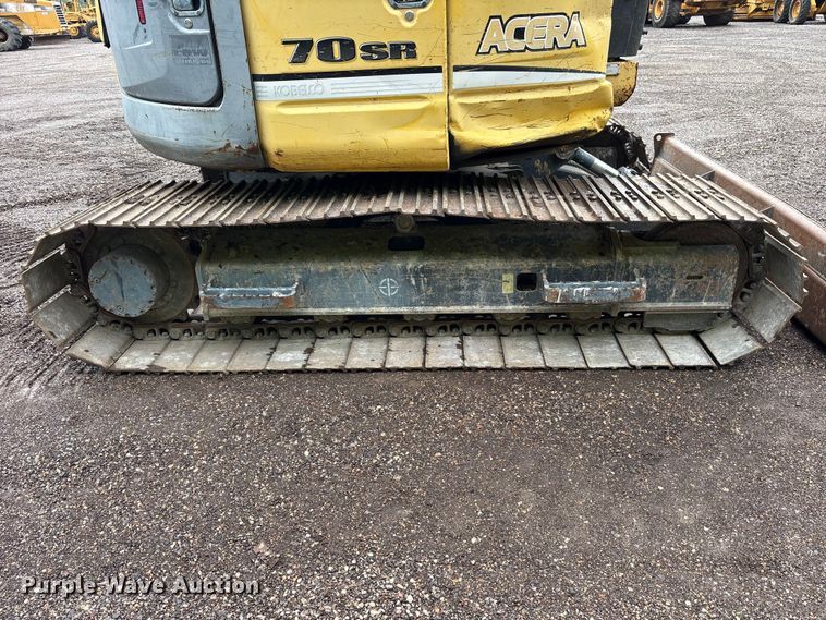 image for item ES8892 2013 Kobelco SK70SR-2 mini excavator