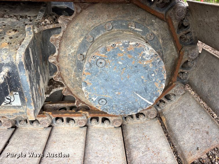 image for item ES8892 2013 Kobelco SK70SR-2 mini excavator