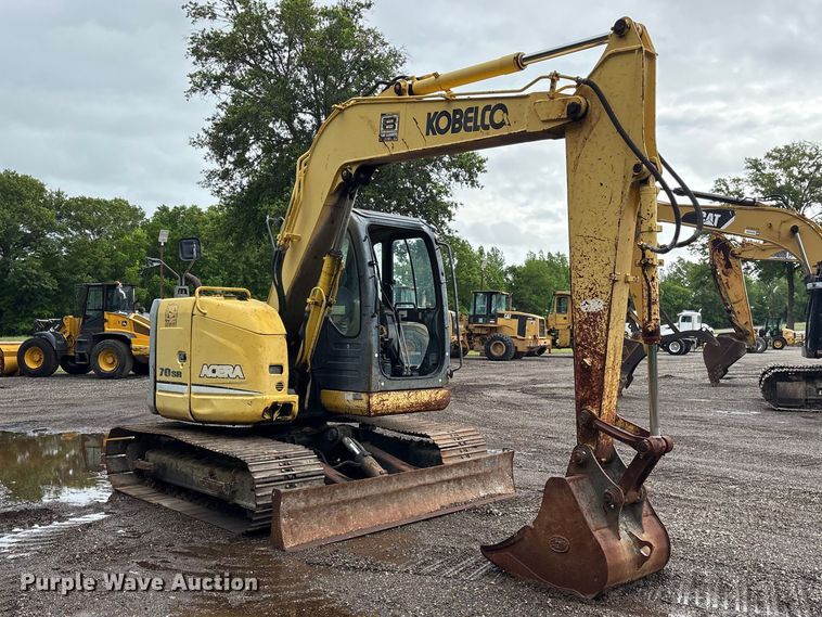 image for item ES8893 2009 Kobelco SK70SR-2 mini excavator