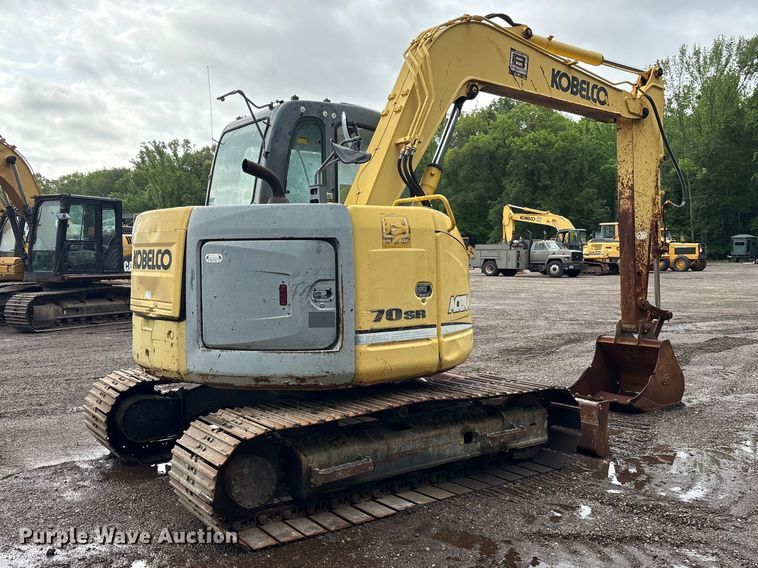 image for item ES8893 2009 Kobelco SK70SR-2 mini excavator