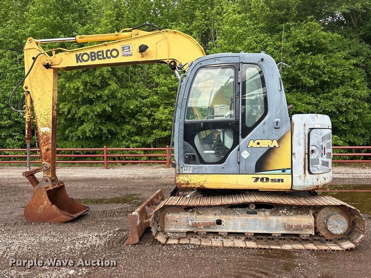 image for item ES8893 2009 Kobelco SK70SR-2 mini excavator
