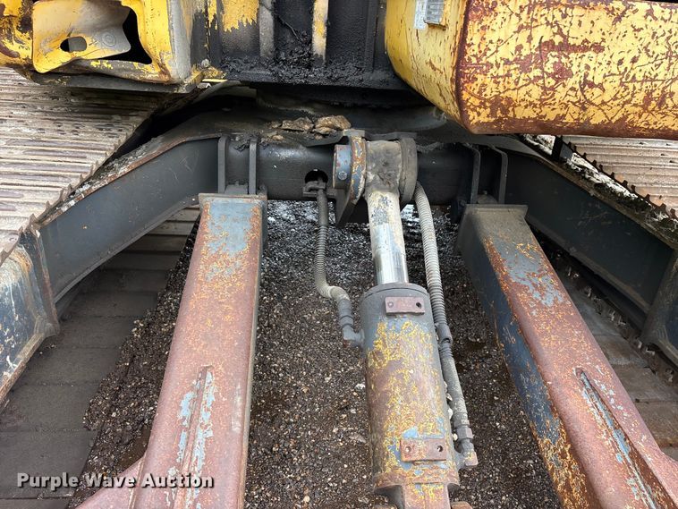 image for item ES8893 2009 Kobelco SK70SR-2 mini excavator