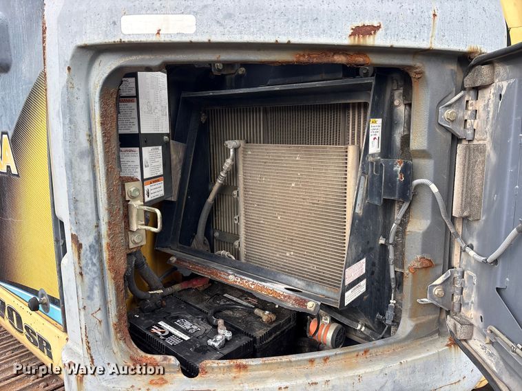 image for item ES8893 2009 Kobelco SK70SR-2 mini excavator