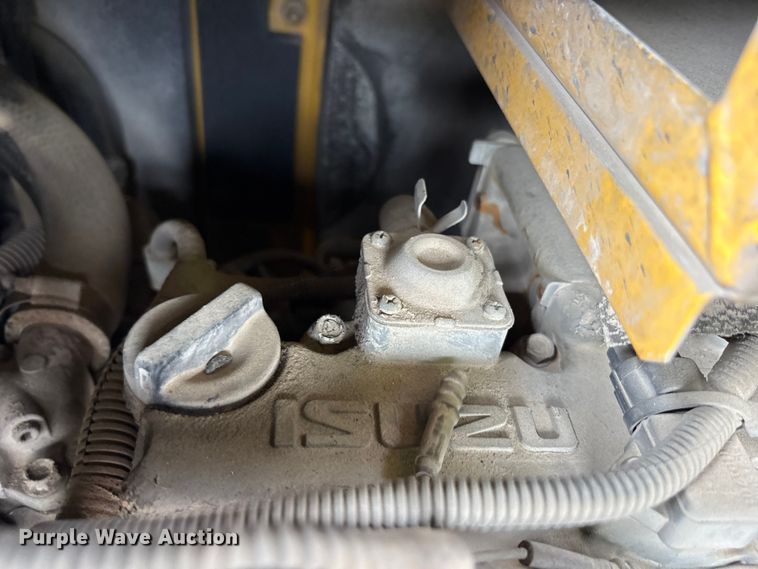 image for item ES8893 2009 Kobelco SK70SR-2 mini excavator