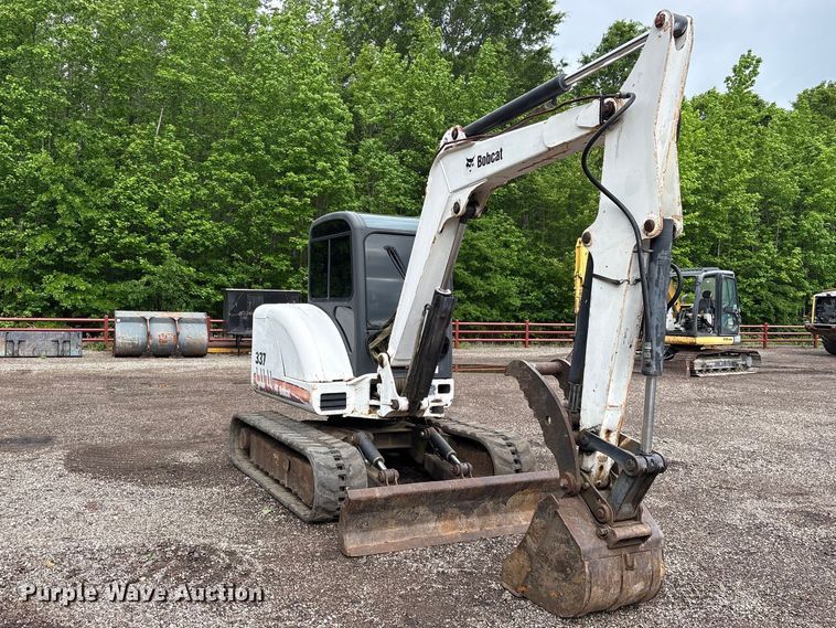 image for item ES8894 2007 Bobcat 337 G mini excavator