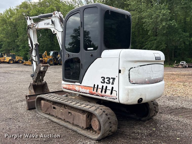 image for item ES8894 2007 Bobcat 337 G mini excavator