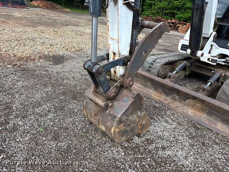 image for item ES8894 2007 Bobcat 337 G mini excavator