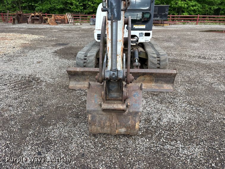 image for item ES8894 2007 Bobcat 337 G mini excavator