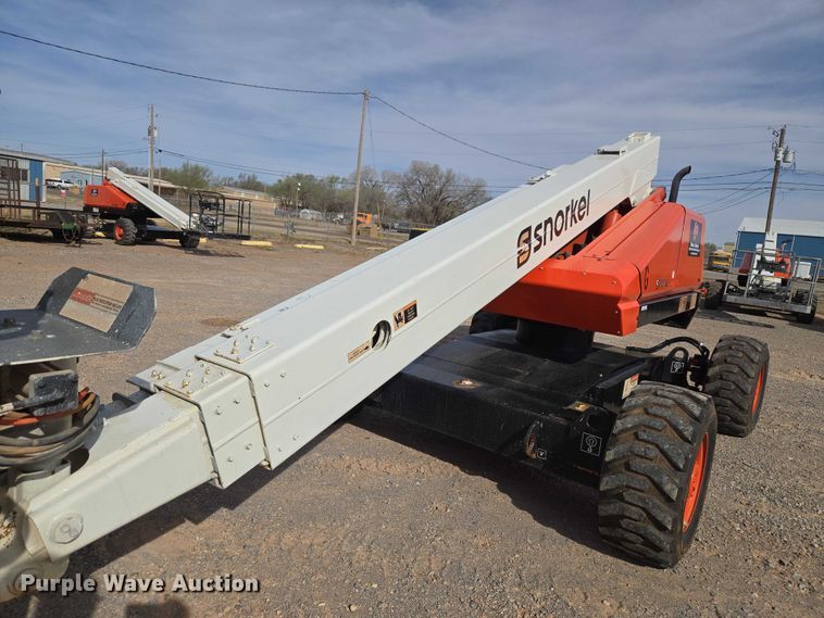 image for item ET1473 2007 Snorkel TB-42CU boom lift