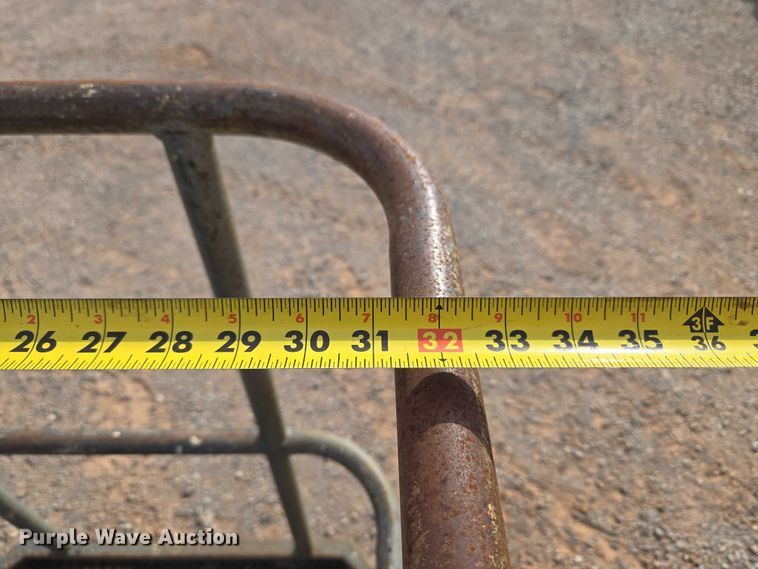 image for item ET1473 2007 Snorkel TB-42CU boom lift