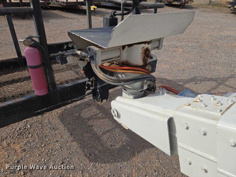 image for item ET1473 2007 Snorkel TB-42CU boom lift