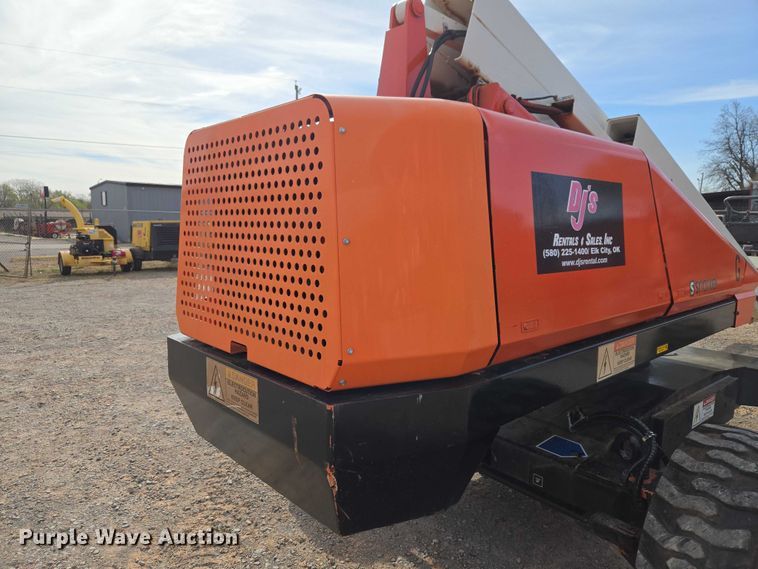 image for item ET1473 2007 Snorkel TB-42CU boom lift