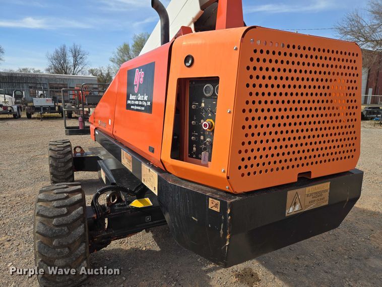 image for item ET1473 2007 Snorkel TB-42CU boom lift