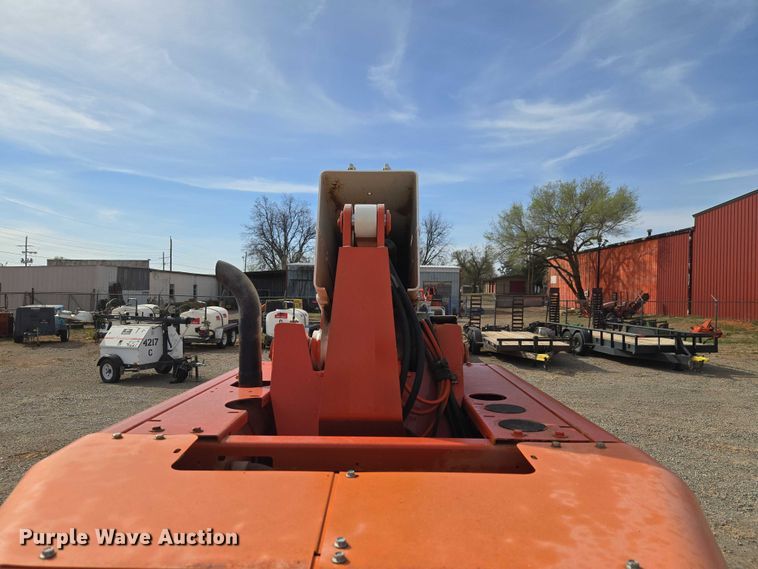 image for item ET1473 2007 Snorkel TB-42CU boom lift