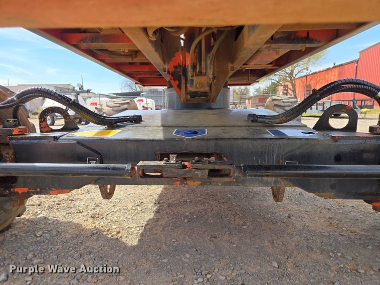 image for item ET1473 2007 Snorkel TB-42CU boom lift