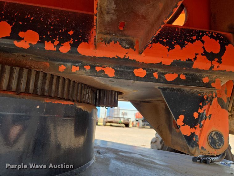 image for item ET1473 2007 Snorkel TB-42CU boom lift