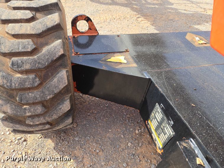 image for item ET1473 2007 Snorkel TB-42CU boom lift