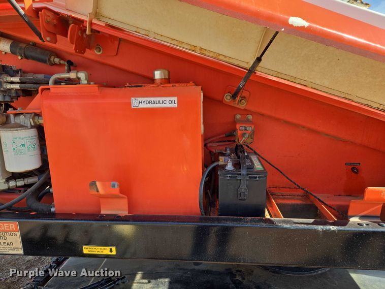 image for item ET1473 2007 Snorkel TB-42CU boom lift